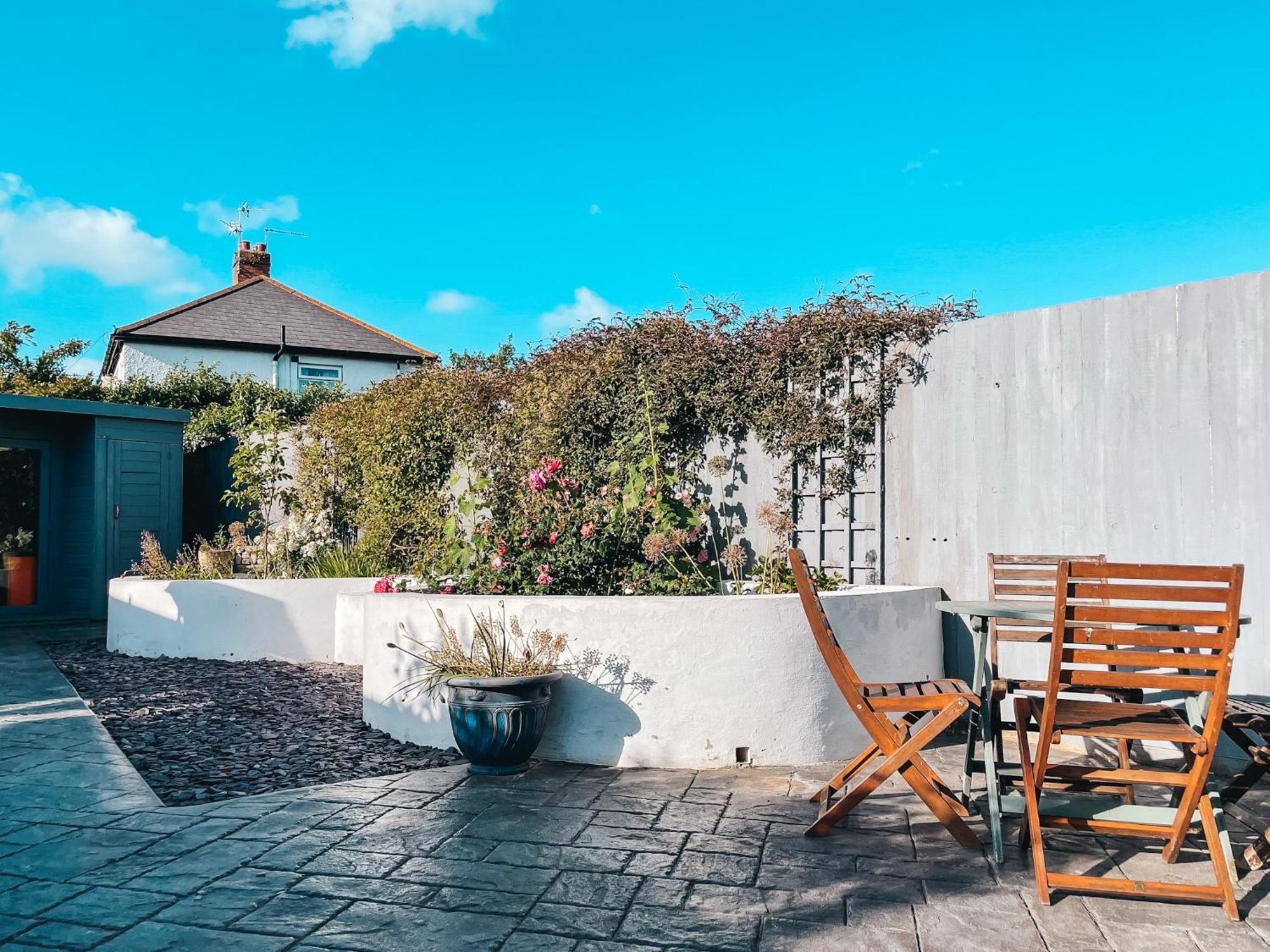 Villa Ty Fry Gardens à Cardiff Extérieur photo