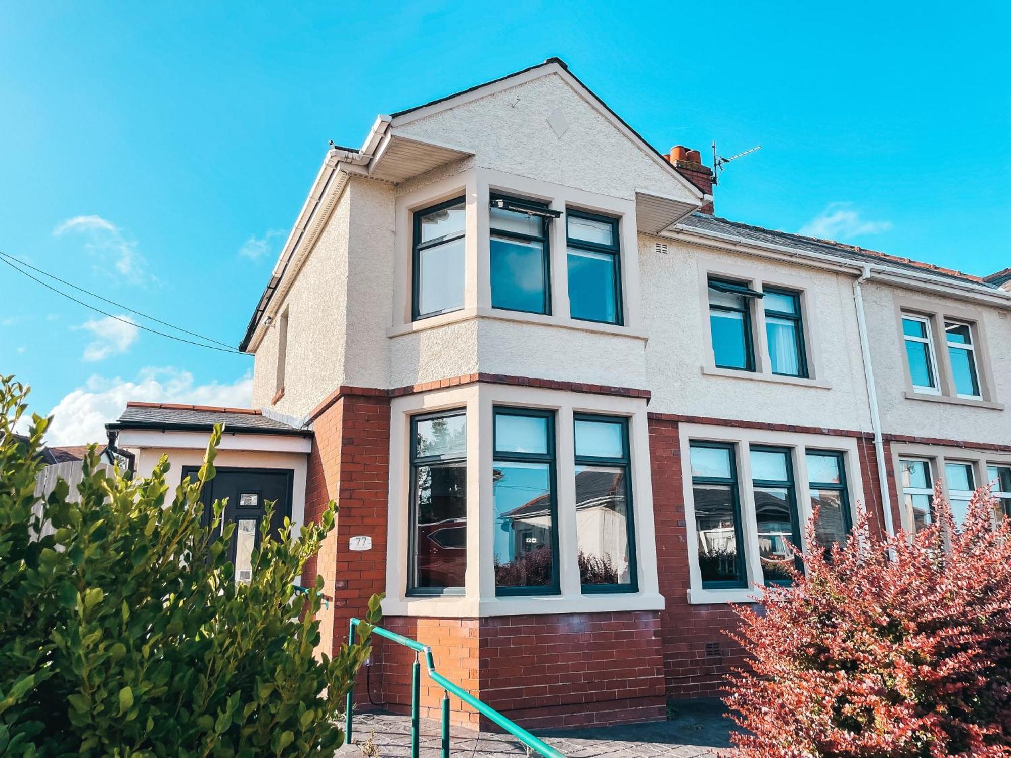 Villa Ty Fry Gardens à Cardiff Extérieur photo